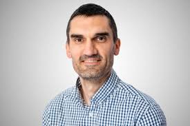 Jonathan Sharp, Associate