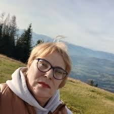 Willow tree with acrylics and a fan brush