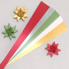 Creating something beautiful with your very own hands while being with your loved and the best thing about origami decorations and gifts is they are so cheap to make! Amazon Com Christmas Mix Colored Paper Strips For Weaving Projects Paper Strips For Moravian Stars German Stars And Frobel Stars 100 Strips Per Pack 1 2 Inch X 19 Inch In Size Handmade