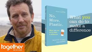Martin Dorey's 2 Minute Beach Clean Campaign