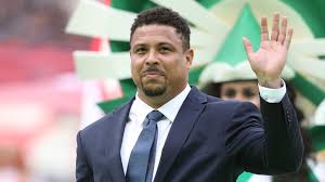 Ronaldo luís nazário de lima (brazilian portuguese: Ronaldo Nach Lungenentzundung Auf Dem Weg Der Besserung Goal Com