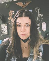 Sarah Hey! Our beloved Sarah (@sun.medicine) is navigating some health  issues and I'm here to ask you for support. You know she shows up for her  community with such vigor and I