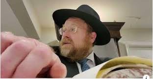 Yosef Gavriel Bechhofer‎