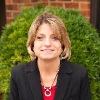 Lisa Musselman's Instagram, Twitter & Facebook