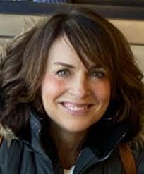 Heather Morelli's Instagram, Twitter & Facebook