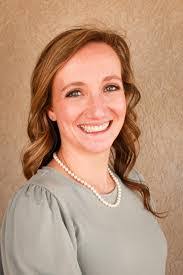 Traci Dougherty's Instagram, Twitter & Facebook