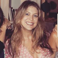 Alisa Bloom's Instagram, Twitter & Facebook