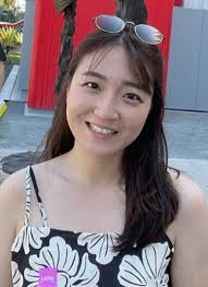 Joomi Lee's Instagram, Twitter & Facebook