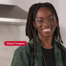 Diséiye Thompson, owner of @diseiye_, is an Equal Slice program  participant. The mentorship she received for her business was invaluable,  and just one of the many things the program offers minority business