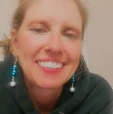 Profile for Lindsay Lewis