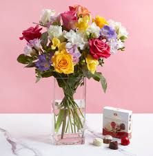 Write a name on yummy little birthday cake with photo images edit. The Happy Birthday Flower Gift Set 29 99 Funky Pigeon