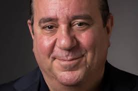 Louis Esposito's Instagram, Twitter & Facebook