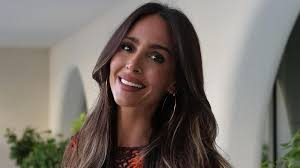 La fórmula del armario perfecto: vivir con 37 prendas