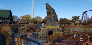 How to train your dragon. Httyd Theme Park Fandom