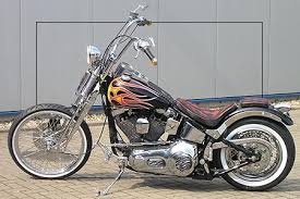 Harley Davidson Umbauten Mit Springer Gabel Von Thunderbike Harley Davidson Harley Davidson Motorrader Dirt Bike Girl