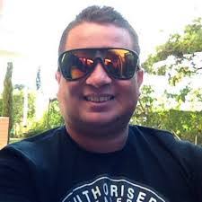 Gabriel Arroyo's Instagram, Twitter & Facebook