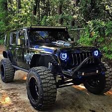 Black And Blue Wheels For Jeep Wrangler It S Easy To Say Your Jeep Is Beautiful To Others When It Looks This Good Www Getdodge Com Dream Cars Jeep Badass Jeep Jeep Cars