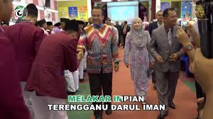 Membincangkan tajuk tentang kerajaan melayu baru. Lagu Portal Terengganu Darul Iman