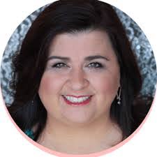 Jenny Davidson's Instagram, Twitter & Facebook