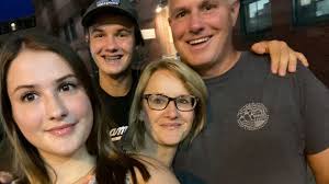 Fundraiser for Jen Berneche Stiles by Keegan Pyle : Please help support  Mike and his family