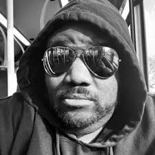 warren roberts ( the chairmen) (@WAR3782)