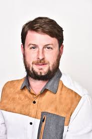 John Kaler's Instagram, Twitter & Facebook