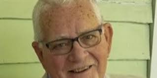 Douglas Spooner's Instagram, Twitter & Facebook