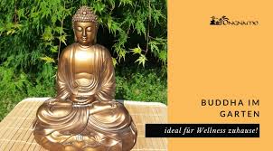 Die große 50 zentimeter hohe massive steinfigur ist der perfekte hingucker für garten und terrasse. Buddha Im Garten Fur Wellness Zuhause Ongnamo Blog