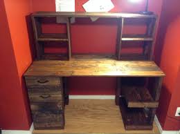 Pin By Valentina Plamadeala On Office Space Diy Desk Plans Computer Desk Design Diy Wood Desk