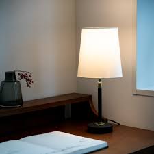 楽天市場 テーブルライト 1灯 デリシア テーブルランプ フロアライト 間接照明 寝室 おしゃれ 北欧 led 照明器具 かわいい ベッドサイド ベッド 電気 ベッドルーム スタンドライト スタンド テーブルスタンド フロアスタンド 照明 一人暮らし アンティーク テレワーク