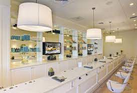 Attainable Luxury At Blow Dry Bars Blow Dry Bar Blow Bar Bar