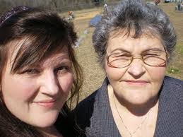 Sadie Graves's Instagram, Twitter & Facebook