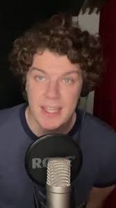 Dave Matthews slowly turning into a donkey