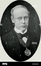 Mr wren hi-res stock photography and images