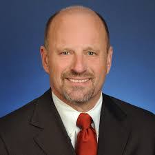 Andrew Lear's Instagram, Twitter & Facebook