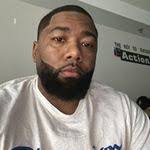 Darius Stallings's Instagram, Twitter & Facebook