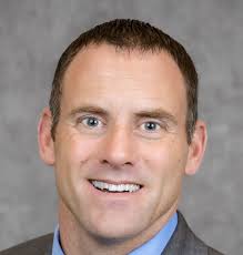 SEQUIM — Two Sequim-area residents are calling for the resignation of  council appointee Mike Pence after finding discrepancies in his résumé.  Pence, who was appointed to a vacant seat