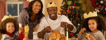 Christmas dinner — uk us noun countable/uncountable singular christmas dinner plural christmas dinners a traditional meal eaten at christmas, in the uk often consisting of turkey (=a large bird) with vegetables, followed by a heavy fruit … useful english dictionary. Christmas Cottages For Families