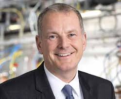 In unserem Geschäft stehen der Mensch und das Essen im Vordergrund Logo