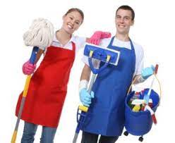 L'agent d'entretien est également amené à laver les surfaces vitrées. Recruter Un Agent D Entretien Par La Formation En Alternance Tironem Fr