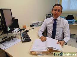 É o autor de grândola, vila morena que foi utilizada pelo movimento das forças armadas para confirmar que a revolução do 25 de. Facebook