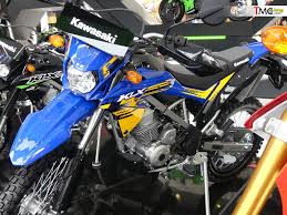 Juga tersedia dalam 1 pilihan warna di indonesia. Kawasaki Klx150 Bf Se Dan Klx150 Bf Se Xtreme 2018 Dikasih Stiker Baru Kawasaki Masih Pede Indoride Com