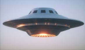 UFO warning as scientist says 'aliens ...