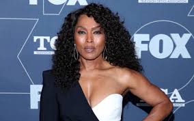 Born angela evelyn bassett on 16th august. Angela Bassett Lifestyle Wiki Net Worth Income Salary House Cars Favorites Affairs Awards Family Facts Biography Topplanetinfo Com Entertainment Technology Health Business More
