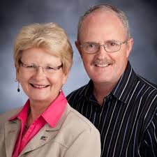 Roma & Randy Amundson, Realtors with Home Real Estate, Lincoln, NE