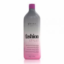 Para muitos cabeleireiros em mais de 40 países, ybera paris é sinônimo de luxo, performance e resultado. Ybera Fashion Stylist Platinum 1 L