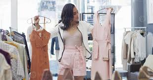 Vetement Femme Promo Magasin Vetement Mode, Achats Et Femme Avec Vêtements  Pour Décision, Choix Et Noir