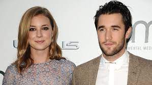 The actress says she's so grateful for the extended time that she and her husband — and former revenge costar. G5prrsgilgt8um