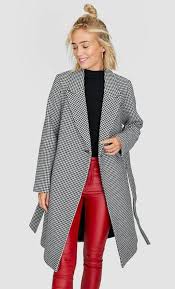 Une mode de qualité et durable au meilleur prix. Stradivarius Manteau Ceinture Imprime Pied De Poule Femme Ecru Xs From Stradivarius On 21 Buttons