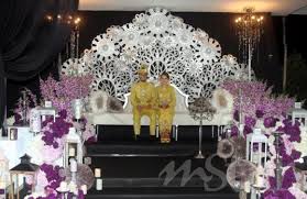 Filem ini di bintangi oleh: Tema Melayu Klasik Serikan Resepsi Jihan Muse Ungku Hariz Hiburan Mstar